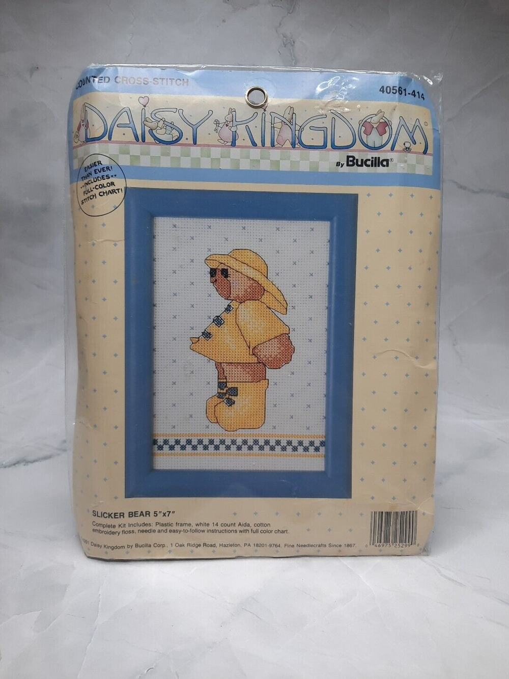 Bucilla Daisy Kingdom Counted Cross Stitch Kit Slicker Bear with Frame 5x7